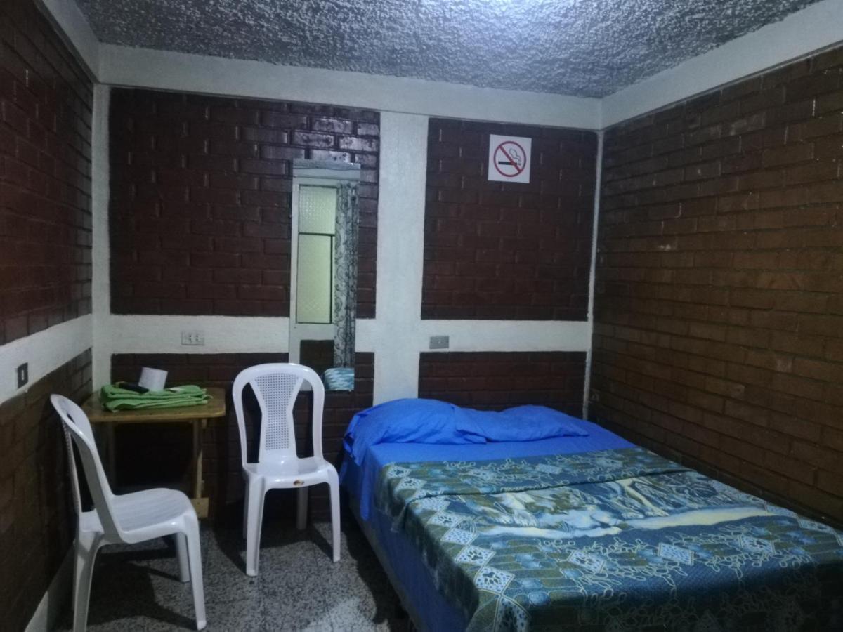 Hotel El Meson Guatemala מראה חיצוני תמונה